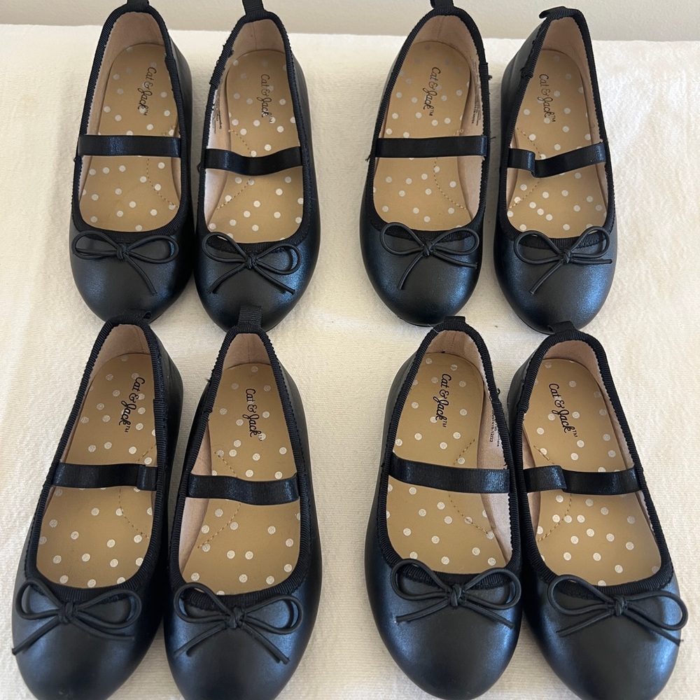 Cat & Jack Black Kids Dress Shoes with Bow
